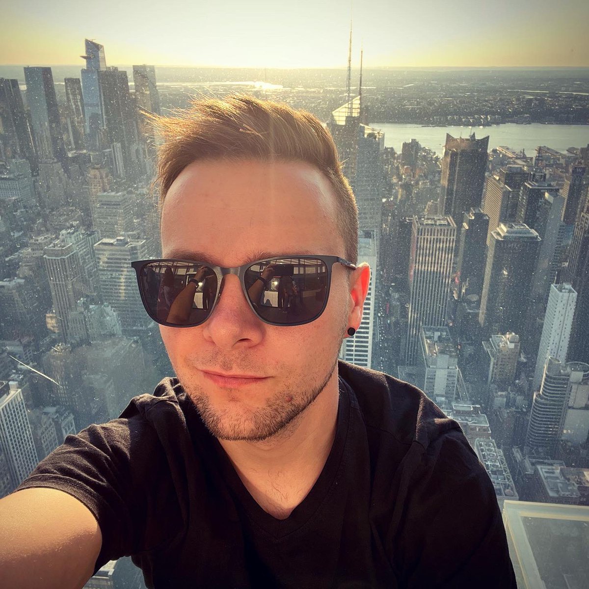 Adrian (Coffeehouse Crime) tweet media