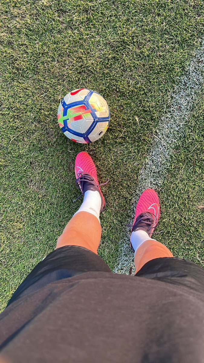 Back on the grass! ⚽️Playing catch up though…🏃‍♂️💨