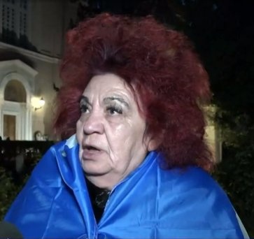 Οσία Νούλη😇😈 tweet media