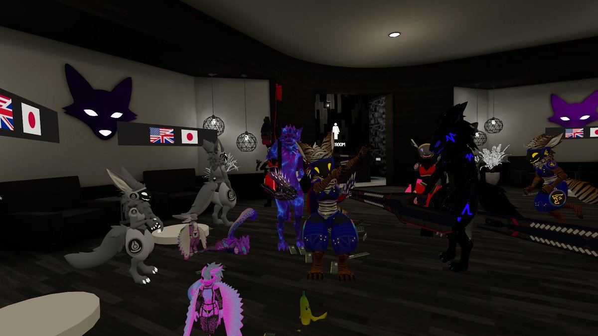 ChilloutVR meetup is live! Join us in the Purple Fox!