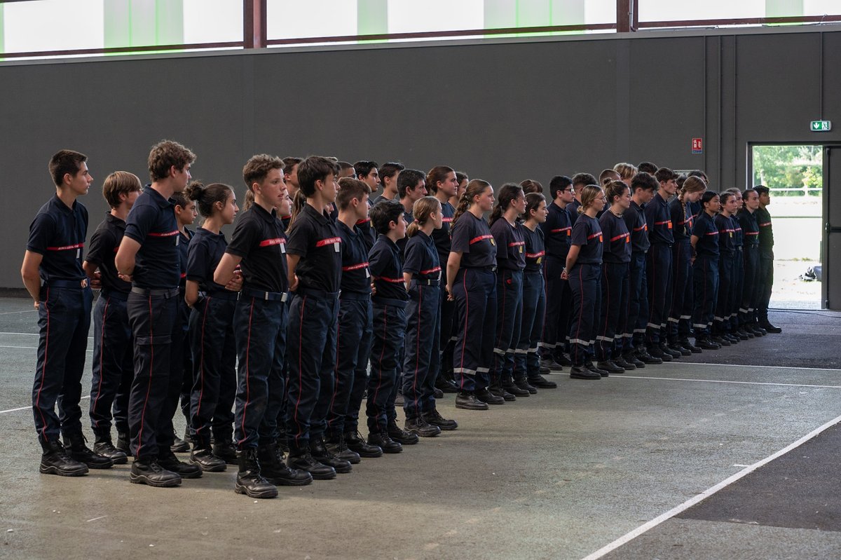 leroy_regis's tweet photo. Rassemblement technique departemental des jeunes sapeurs pompiers du @sdis64. Challenge Pierre Recalde incendie/secourisme  1er place pour la section de @Pau. Le challenge Sibue à été remporté par la section de Garlin.
Rendez vous le 17 et 18 juin au RTR  en  gironde @UDSP_64 https://t.co/Q45qd4TjKy