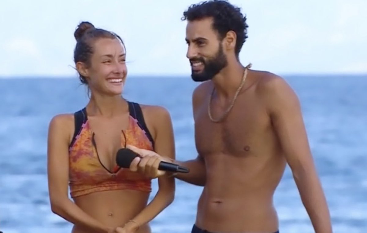 holasoytopi's tweet photo. 💣 LA ENCUESTA DEFINITIVA:

¿DE LADO DE QUIÉN ESTÁS? 

🔁 ADARA MOLINERO💜
♥️ ASRAF BENO🤎

#ConexiónHonduras13 #Supervivientes2023 #SVGala13 https://t.co/zJfU1LAwYI