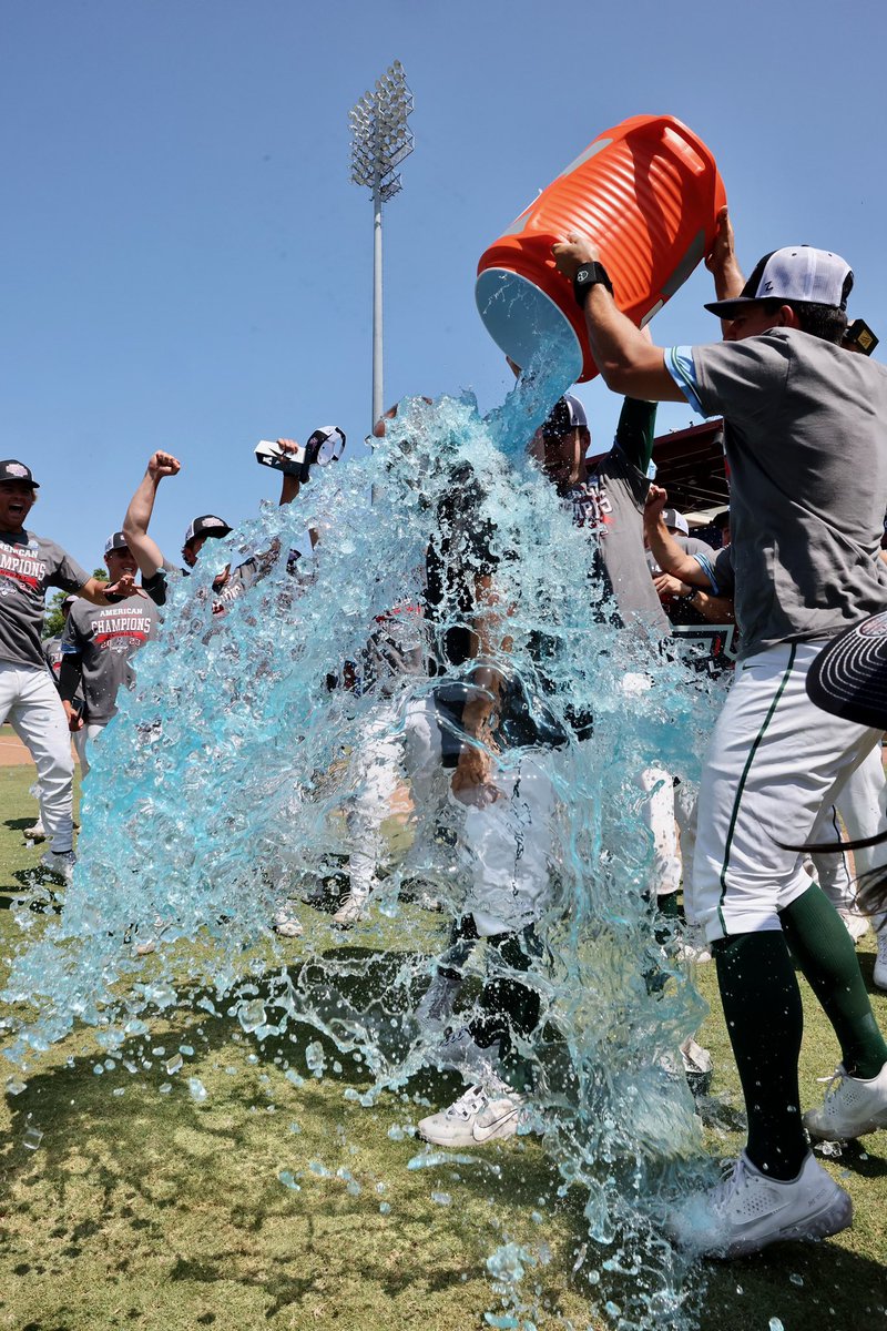 New Orleans ➡️ City of Champions! 🌊⚜️ #NOLABuilt | @GreenWaveBSB