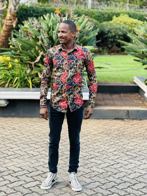 GeorgeGona1's tweet photo. Let's settle this   
LIKE for Kimani Ichungwa ❤️ 
RETWEET for Babu Owino https://t.co/0mp8mIgcni