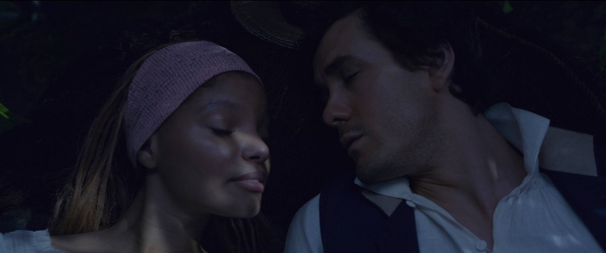 sweetenerzach's tweet photo. upcoming rom-coms need to seriously take notes from eric and ariel in the little mermaid. their chemistry was insane, and he was so attentive to her using just her mannerisms and body language. they made you believe in and root for their romance. loved it. #TheLittleMermaid https://t.co/hU9DnVXi9Q