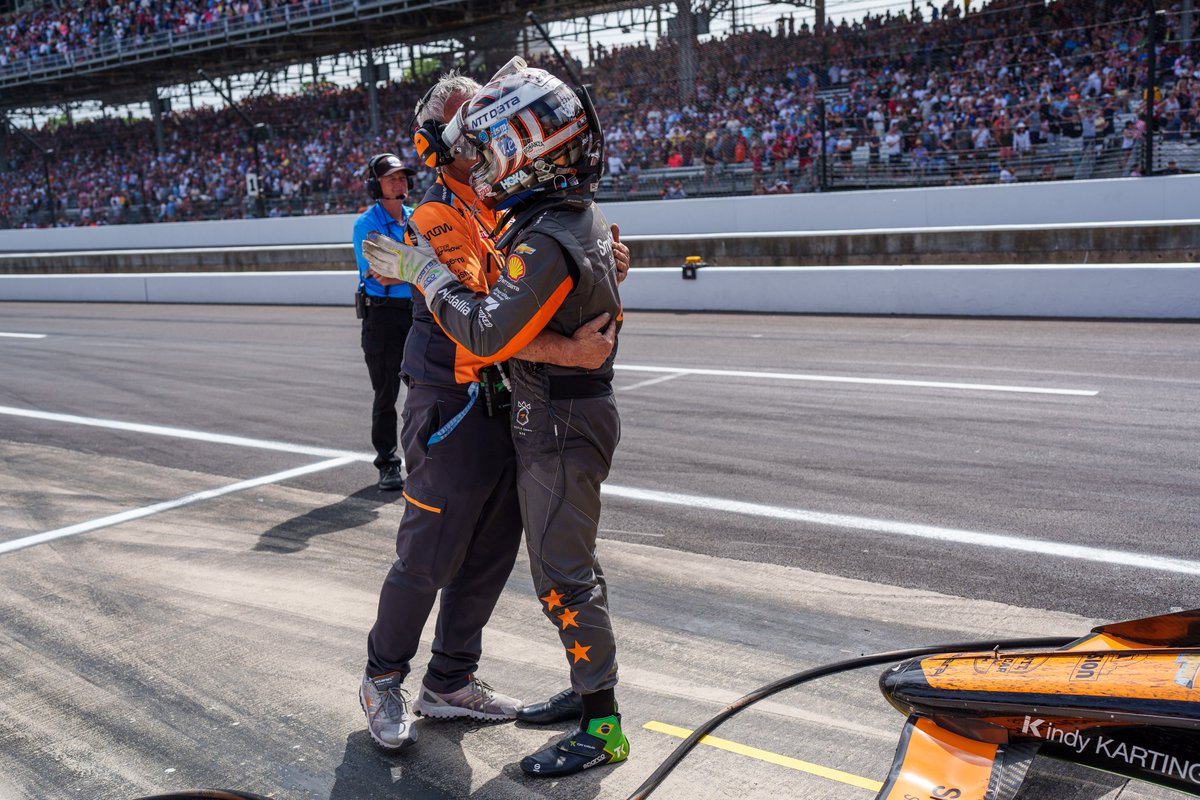 mykalmphoto's tweet photo. That's it for Tony Kanaan here at Indianapolis Motor Speedway. He lost it a little during the first interviews out of his car after being consoled by his wife, Lauren. https://t.co/VGxU003vwz