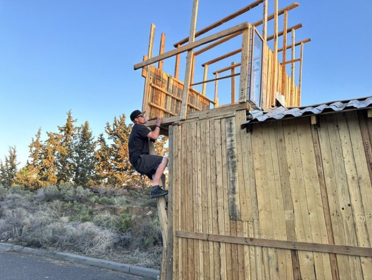 Tim McCormick tweet media