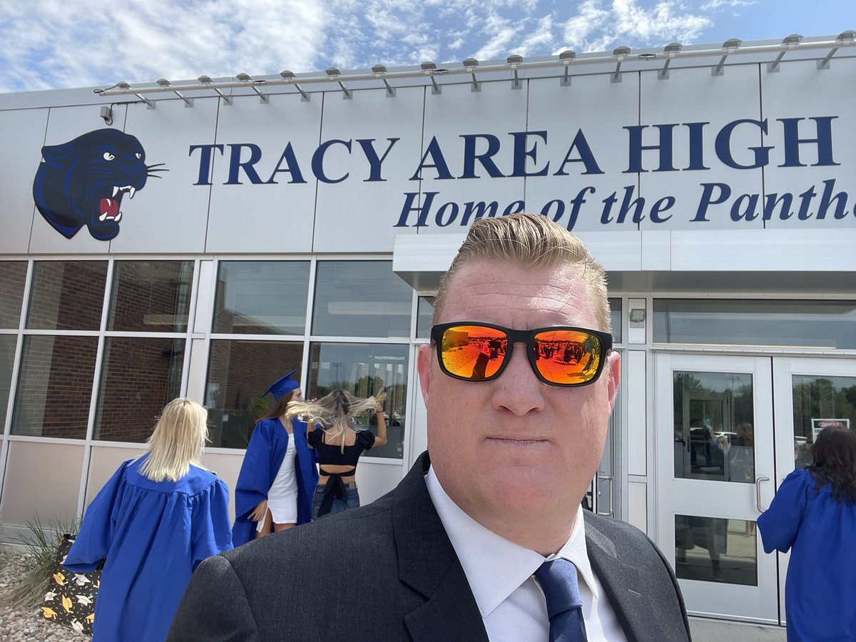TonyMiller20's tweet photo. Year 1 personally an amazing time.  Sad to see seniors move on and happy the move forward. https://t.co/Ddcg4AhdcA