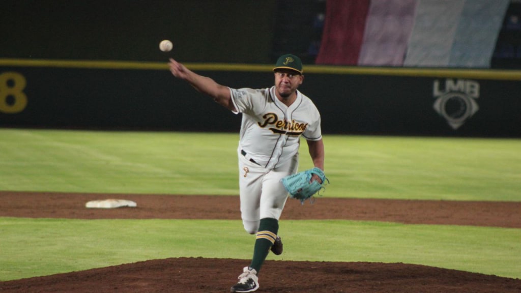 miguelangelbyrd's tweet photo. Los esperamos a las 17 horas con el tercer juego de la serie entre @Pericos_Oficial y Guerreros de Oaxaca desde el estadio Eduardo Vasconcelos
Acompáñanos con la transmisión más apasionada del rey de los deportes en Pericos Radio.
#pericosradio #FacebookRadio #SeVeBeisbolPorRadio https://t.co/vF9GfNmujA