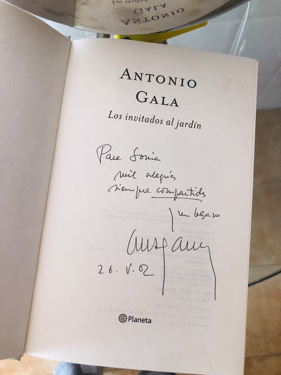 SLatitaloca's tweet photo. Me dijo Niña no llores @fundacionagala https://t.co/AJhmIoQt3b