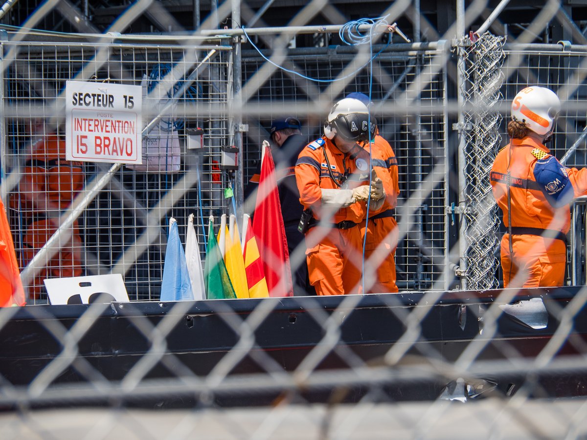 lisaderea's tweet photo. Monaco F1 Grand Prix 2023 "Out and about on race day."
#fineartprints #limitededitionprints #printsforsale https://t.co/PseDb9ymtO