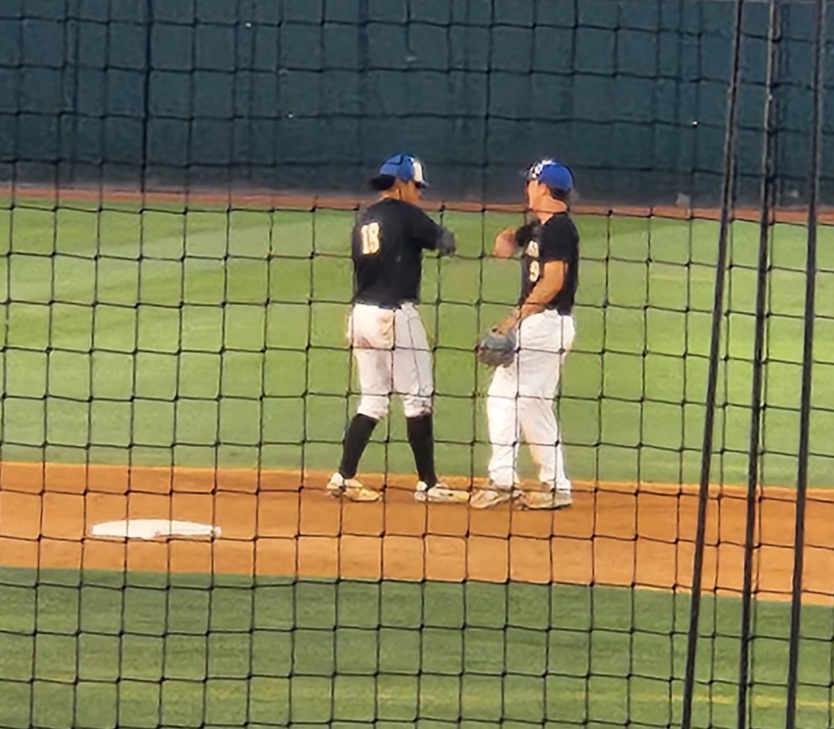 STFHS Baseball tweet media