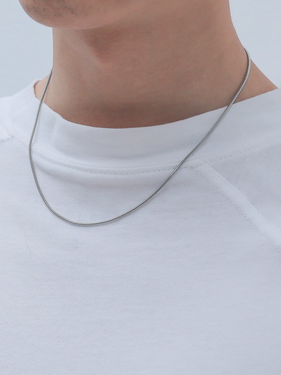 comprasgeniaiss's tweet photo. acessórios de aço inoxidável da SHEIN para completar seus looks - a thread ✨ https://t.co/wngsPa2VHn