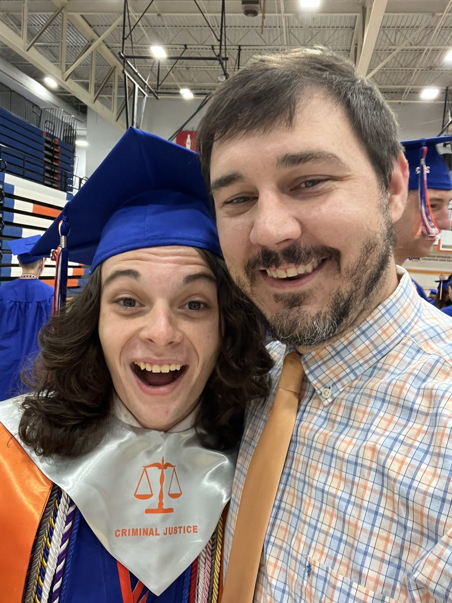 Volunteer HS Choir tweet media