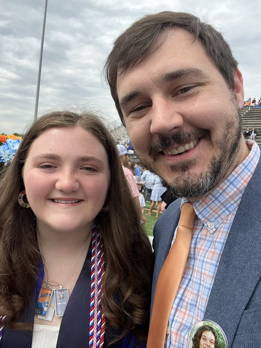 Volunteer HS Choir tweet media