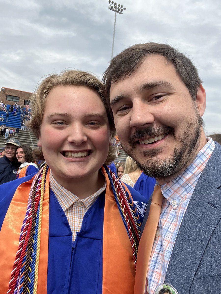 Volunteer HS Choir tweet media