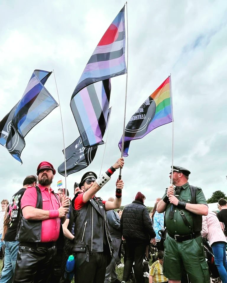 Flying the flags #leathercommunity #transally #lgbttq #leatherontour #kinkcommunity #kinkbelongsatpride #fetishbelongsatpride #pride #durhampride #newcastleleathermen