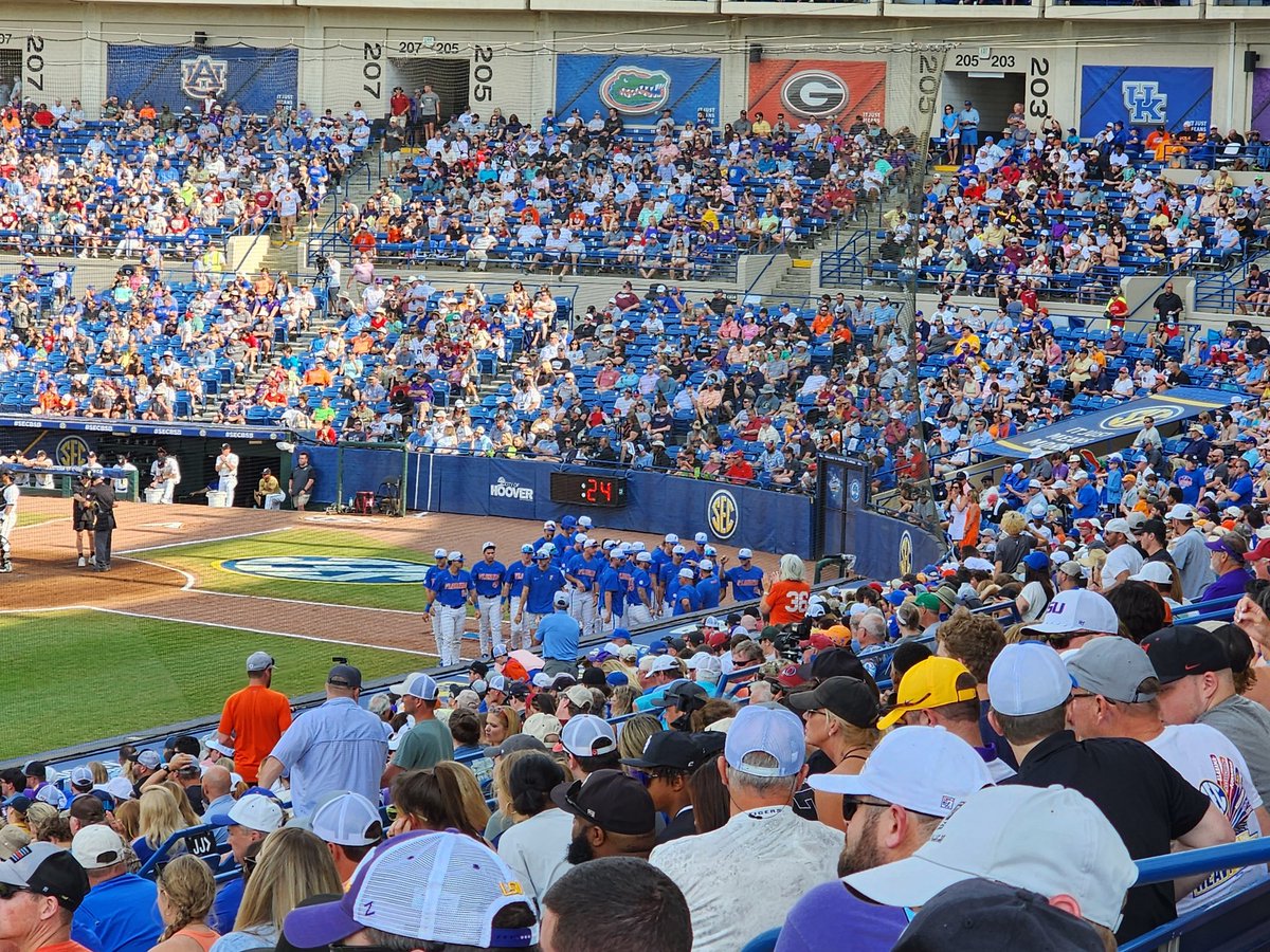 A new attendance record for the week: 171,288 @hoovermetplex. One more time for the people in the back: THE @SEC BASEBALL TOURNAMENT IS RIGHT WHERE IT BELONGS.