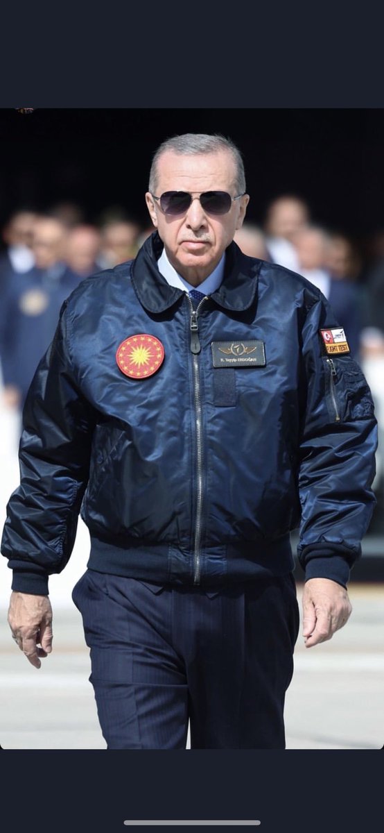 Cumhurbaşkanımız Sayın <a href="/RTErdogan/">Recep Tayyip Erdoğan</a> 13. Cumhurbaşkanı olarak yeniden seçilmiştir. 
Cumhurbaşkanı seçim sonuçlarının ülkemiz, aziz milletimiz ve güzel vatanımız için hayırlara vesile olmasını temenni ediyorum.