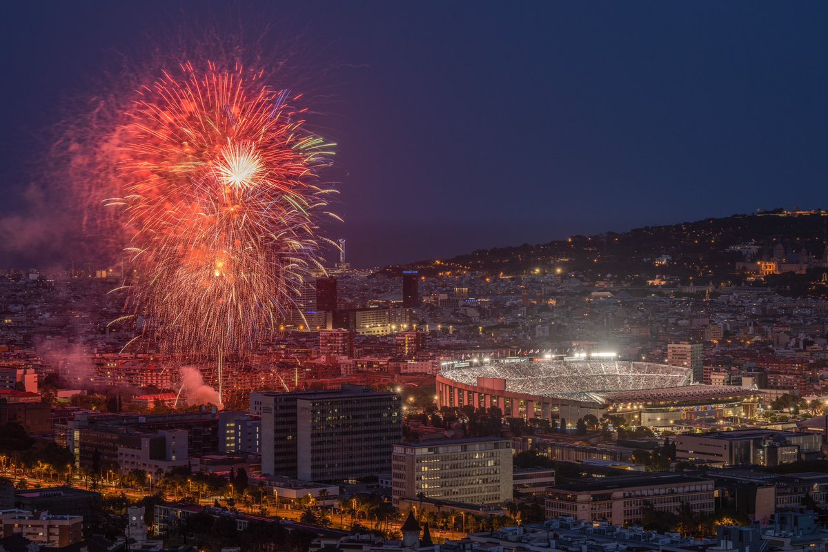 Barcelona say farewell to the Camp Nou for now.🔵🔴

They will move to the old Olympic Stadium at Montjuic whilst renovations take place. They are expected to return in November 2024.🏟️