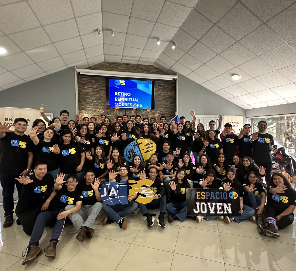 Consagración y entrenamiento fueron parte fundamental de nuestro I encuentro de líderes GPS <a href="/asuraustral/">AsociaciónSurAustral</a> 
Damos gloria a Dios por el importante crecimiento en esta área desafiante y seguiremos avanzando para llegar a + iglesias con esta marca misionera <a href="/Juan_zuniga_/">Pr. Juan E. Zúñiga S.</a>