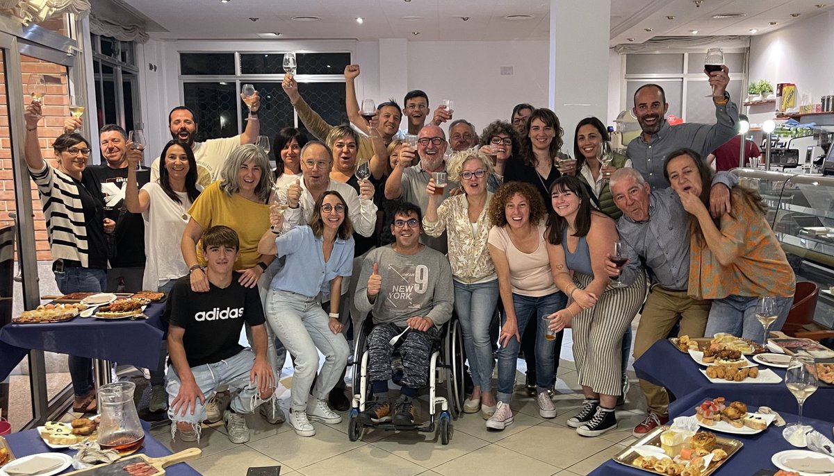 Moltíssimes gràcies 😊😊 per tot el suport rebut i fer possible 💪🏻 aquesta majoria històrica a Roquetes i la Raval de Cristo 😘😘