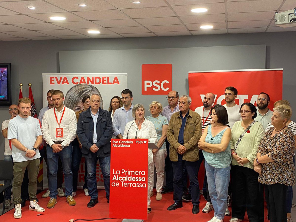 EvaCandelaLopez's tweet photo. Gràcies a tots els veïns i veïnes de #Terrassa que ens heu fet confiança.

Continuarem treballant amb la mateixa il·lusió i força durant els pròxims quatre anys. https://t.co/q2ae3kfQd8