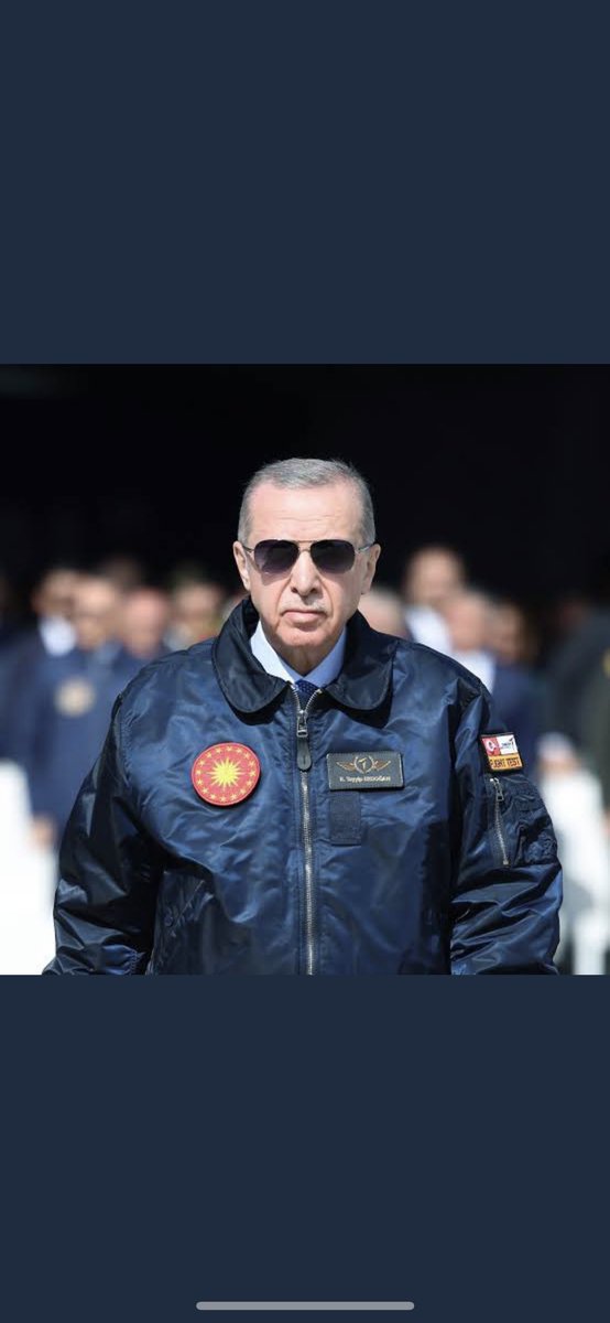 Ayasofya’dan bereket, Türkistan’dan,Kudüs’ten, Gazze’den, Balkanlardan, Dünyanın 4 bir tarafındaki mazlumlardan dua alan ADAM’ın SIRTI YERE GELMEZ!!!