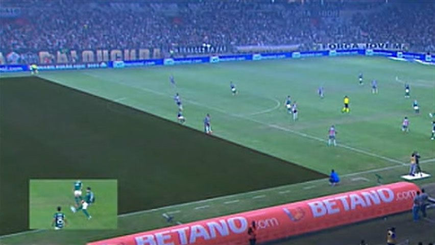 Palmeiras assaltado no Mineirão.

Cadê o ângulo do impedimento?
Cadê o critério da mesma linha?
A bola já tinha saído do pé do Gómez!