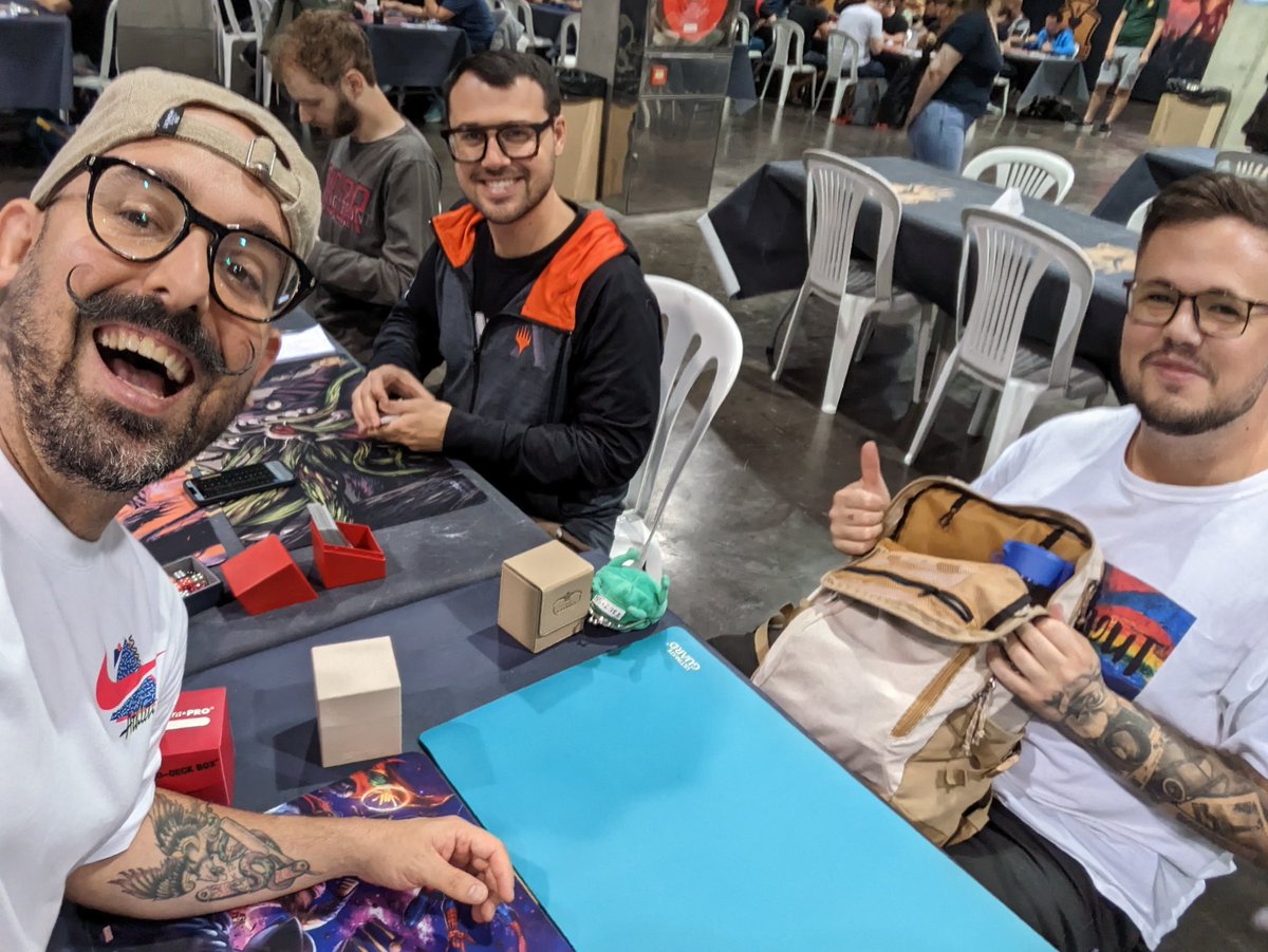 Mesa top!! Disfrutando de la mafia italiana de las magicas.