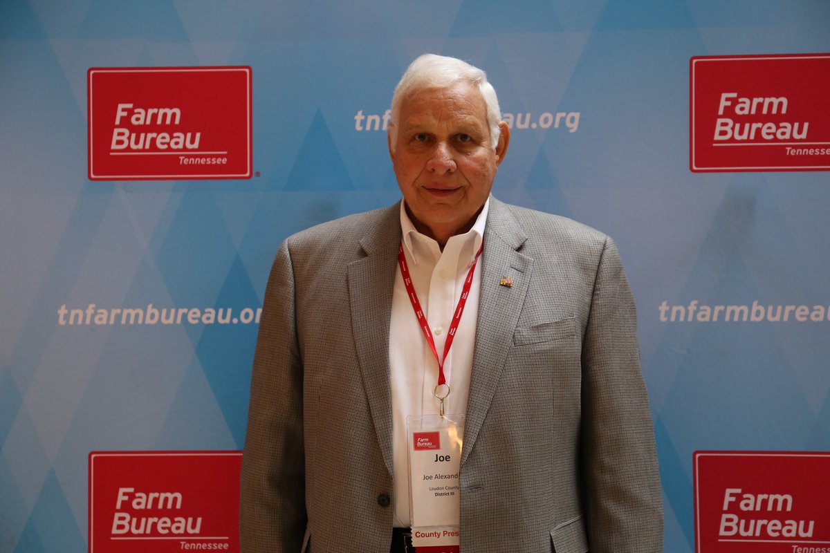 In honor of #MemorialDay, we encourage you to listen to Loudon Co. Farm Bureau President Joe Alexander opening up about his memories as a Vietnam War platoon leader, the ultimate sacrifices of his fallen brothers and his hope to preserve our freedoms.

🎙️: tnfarmbureau.org/rotm-sacrifice…