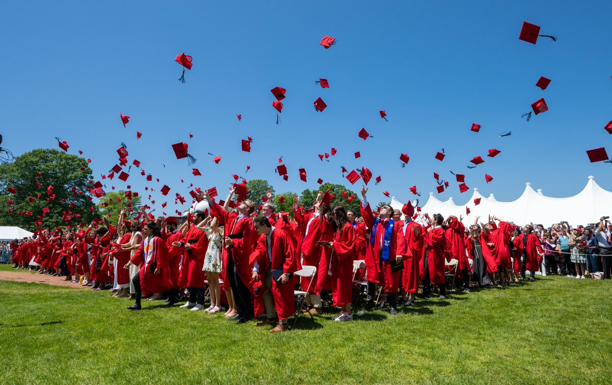 wesleyan_u's tweet photo. Hats off to the Wesleyan Class of 2023! 🎓 #WesGrad https://t.co/A3qYNMHcp0