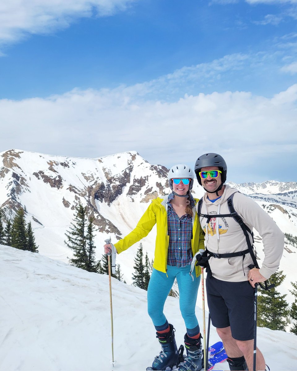 JessieToth's tweet photo. This ski season has been incredible. It is May 28th, and we are still having so much fun up on the mountain. #utah #beautahful #snowbird #skiseason #skicolorado 😉 https://t.co/d4FcuELrGY