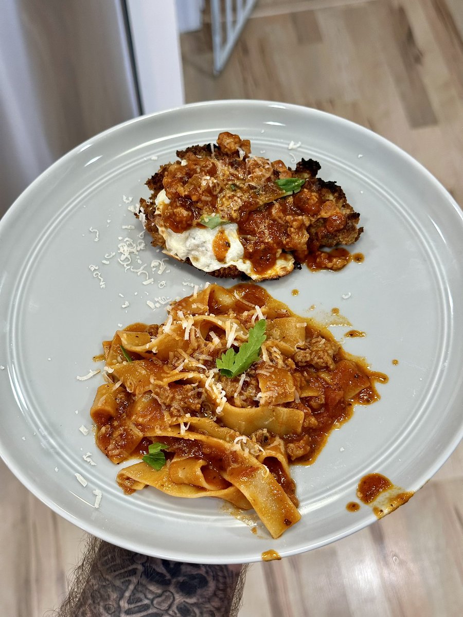 the_dadchef's tweet photo. Veal Parmigiana with Pappardelle.

What are you having for Sunday Dinner? https://t.co/F7k86arlUd