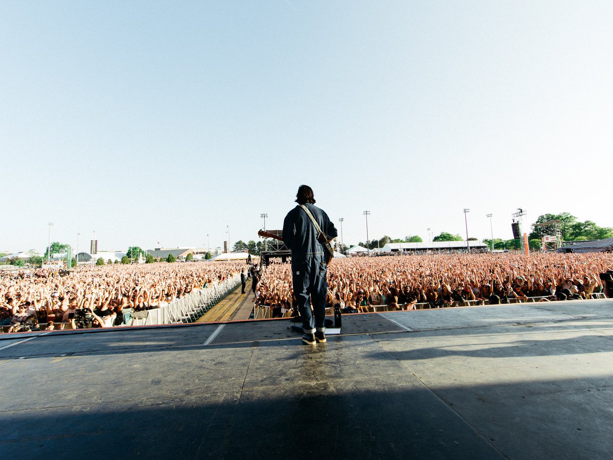 Boston Calling, all 40,000 of you felt like family. I’ll never forget that as long as I live. <a href="/thelumineers/">The Lumineers</a> it was an absolute dream joining you during your set. Thanks for continuing to inspire me