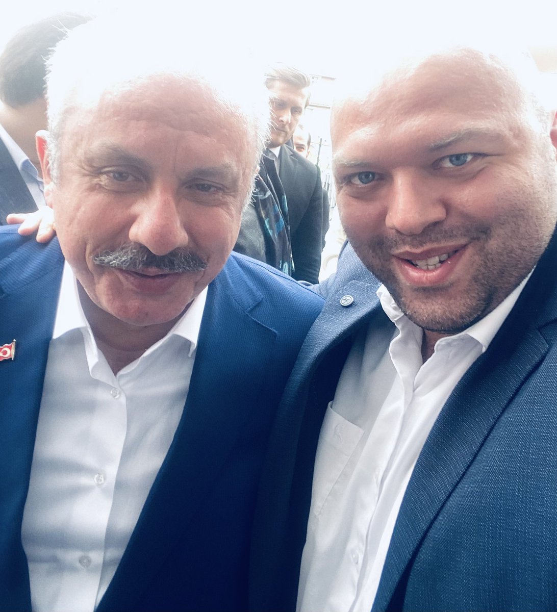 HacibeyHeyderli's tweet photo. 🇹🇷 Türkiyə Böyük Millət Məclisinin (TBMM) sədri Mustafa Şentop Azərbaycandan olduğumuzu bilib, "Can Azərbaycana salam olsun" dedi. https://t.co/qRBZ2fkbUr