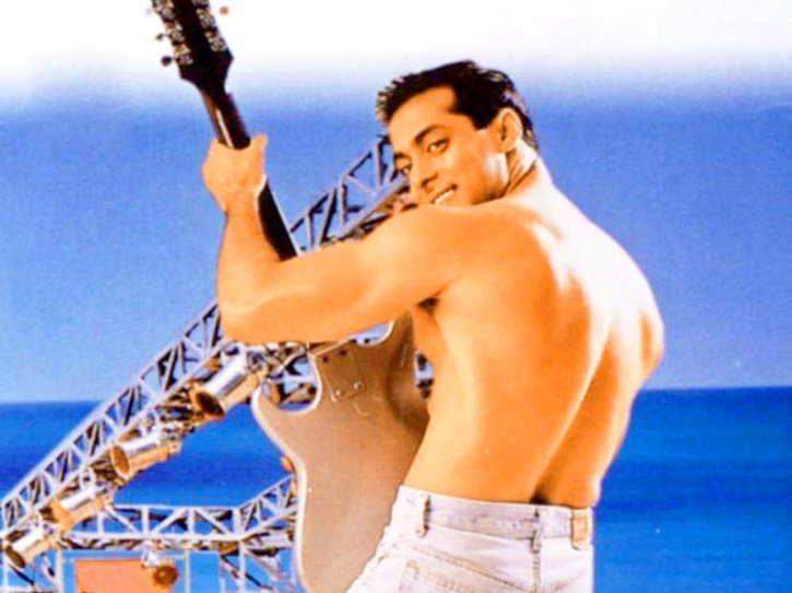 HarminderBOI's tweet image. Popular Hip-Hop Dance Group #QuickStyle Dancing To lconic Song Oh Jaane Jana A While Back.
Everyone Knows How #SalmanKhan𓃵  Made The Nation Crazy With His Shirtless Performance On This lconic Trendsetting Number. 💪🔥
#Tiger3