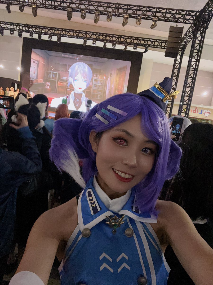 Jaylyn_shuting's tweet photo. @Mysta_Rias Traveled from singapore just to see you there mysta😍 when u said u saw a selen i was super excited but it wasnt me that u saw🥲 HAHAHA HMPHHH (still had a fun time tho i lost my voice) https://t.co/b1ITqMKO1l