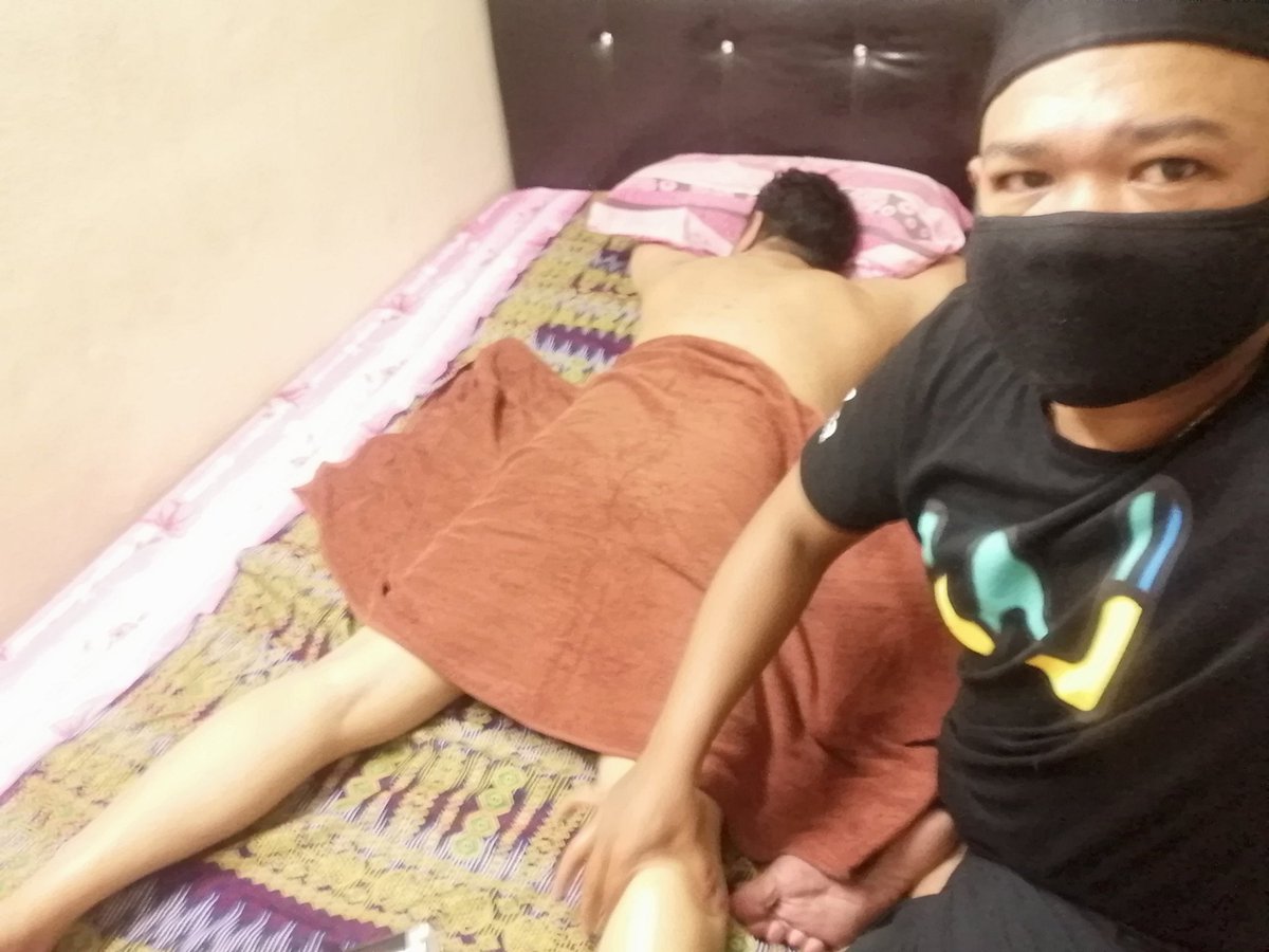 waksahrul188's tweet photo. 🌹PENANG GEORGETOWN 
TQ Bos dtg URUT 
Urut badan lenguh lenguh,letih,penat, lesu, susah tido, sakit badan,buang angin,tuk pelancaran darah&amp;urut batin
☎️ https://t.co/w2Txxilsoq https://t.co/VR9OBAulAz