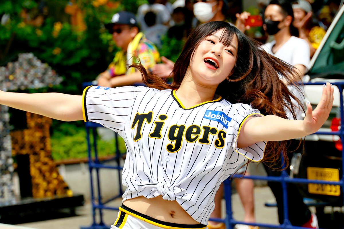 Toranosuke0084's tweet photo. 2023年5月21日
阪神タイガース 甲子園球場 タイガースガールズ Tomoha
#阪神タイガース #甲子園球場 #虎エール #タイガースガールズ #TigersGirls #Tomoha https://t.co/g9EAMjJxmw