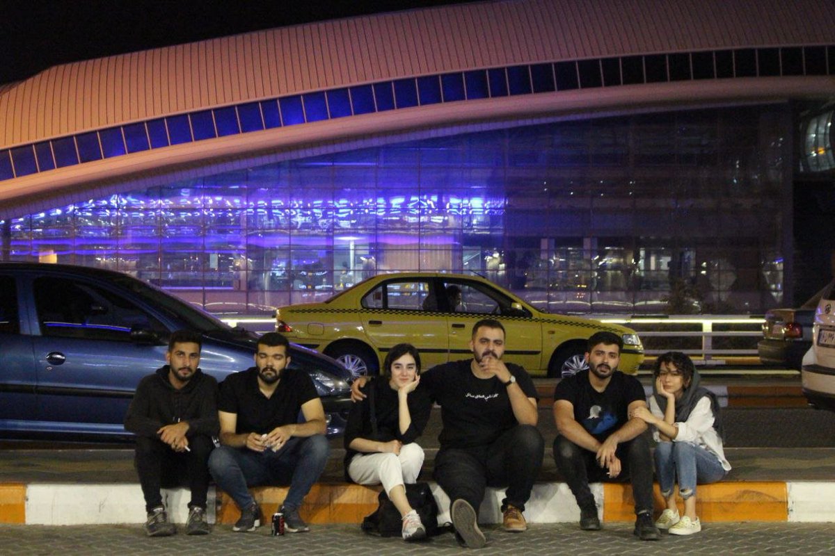 حس غربت اگه بخواد تو یه عکس برام خلاصه سه: