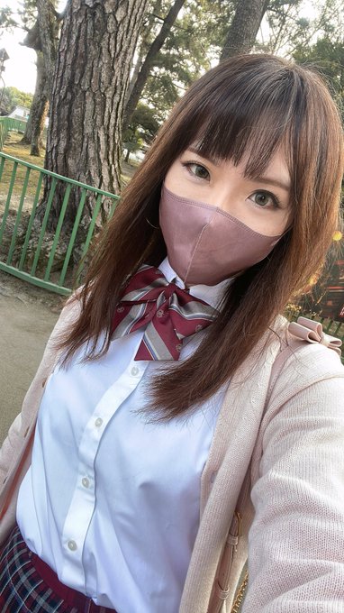 Watch Cathy's leaked NSFW photo on TwXstars