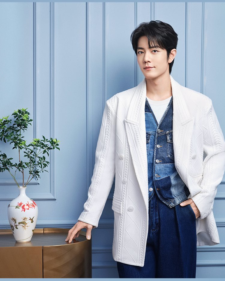 230529 | WEDGWOOD WeChat update;

Some new classy and gorgeous photos of the new Brand Spokesperson Xiao Zhan for Wedgwood! 🤩💙

#XiaoZhan #XiaoZhanxWedgwood