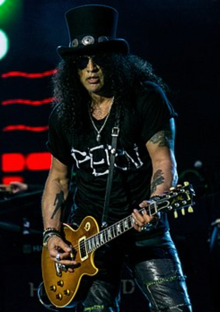 fumigador01's tweet photo. Para mi este carajo es el mejor Guitarrista o debe estar en top 3 

en mi opinion. https://t.co/gF9qyNUBAZ
