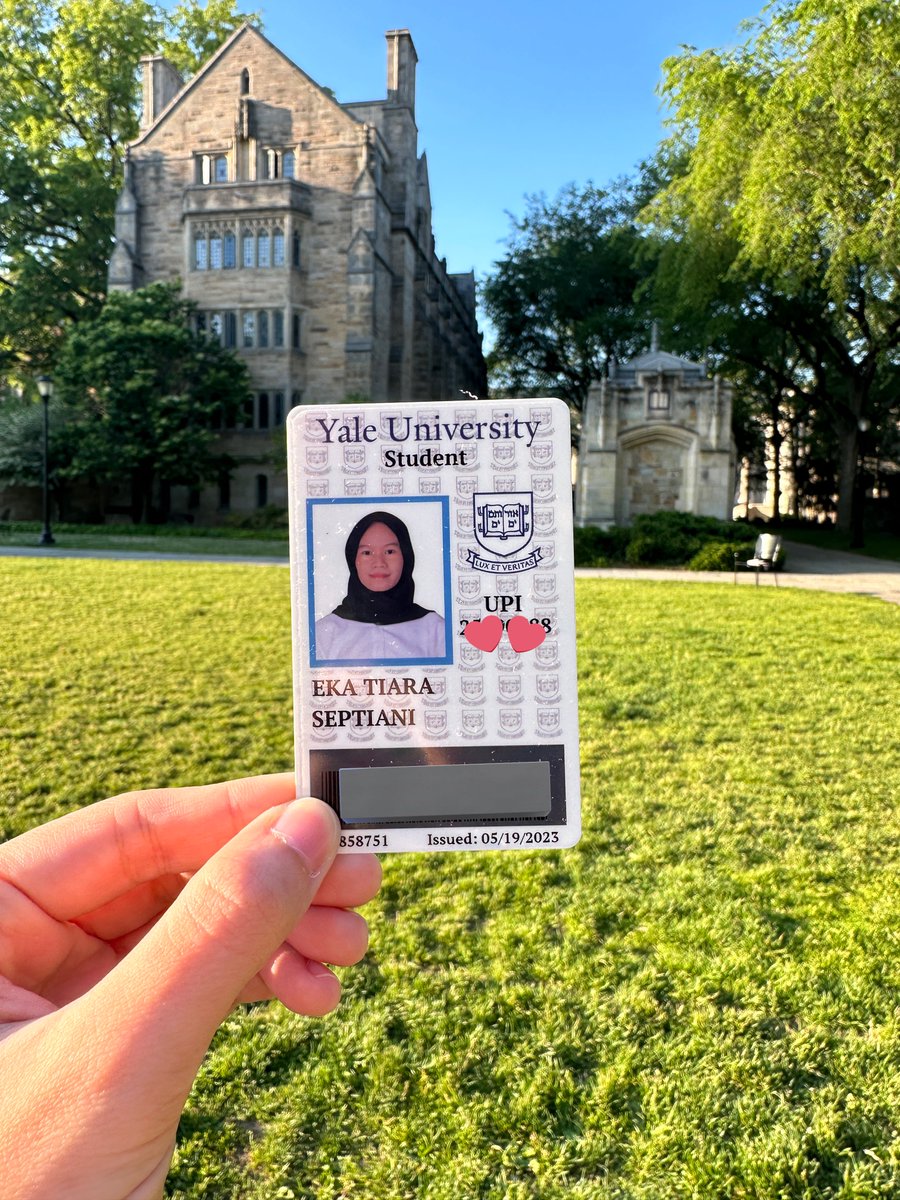 tia on Twitter "day 1 in yale"