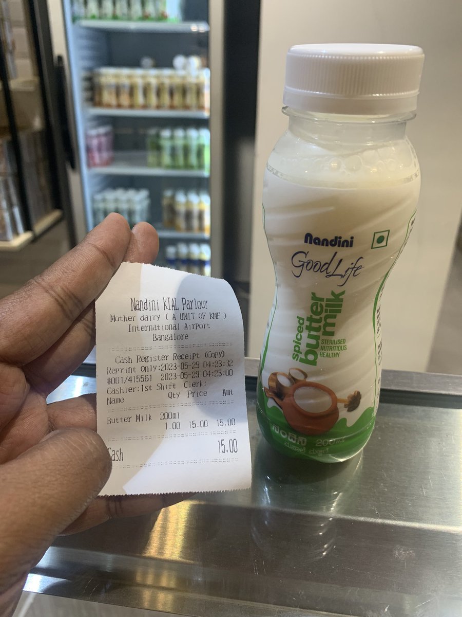 JsivaUrbantranz's tweet image. The only product I can purchase in @BLRAirport for Rs. 15 is @nandinikmf . In other outlets, even tea costs you more than 100rs. @siddaramaiah @Amul_Coop @Officejmscindia