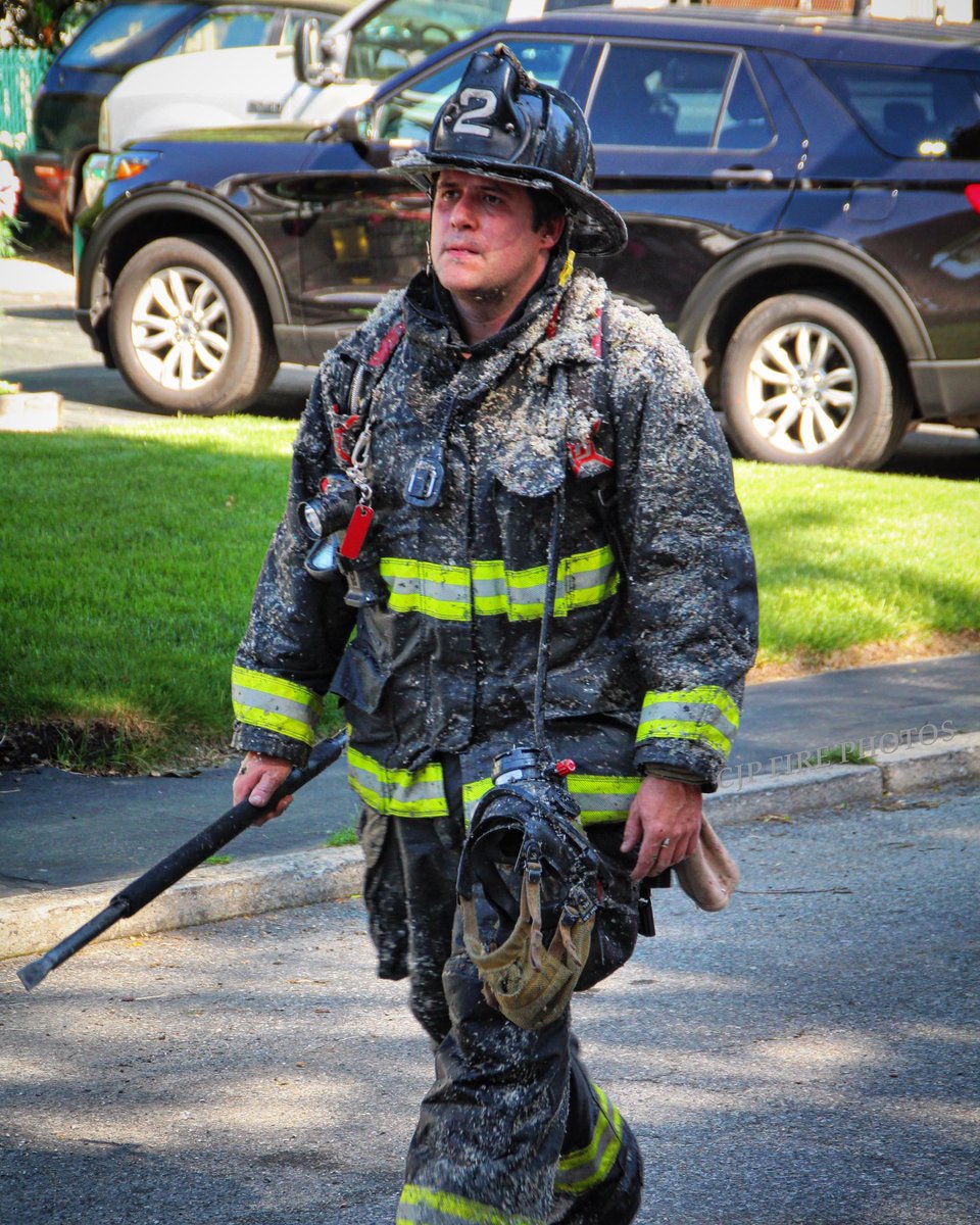 CJPFirePhotos's tweet photo. Johnston Fire Department along with mutual aid companies work a 3rd alarm structure fire at Simmons Village Apartments. 

Mutual aid on scene from Cranston, Providence and Smithfield. Other mutual aid companies provided station coverage. https://t.co/BtxclivdtQ