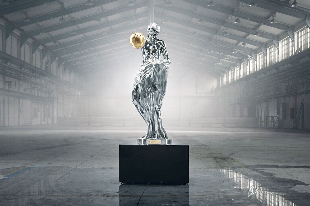 #IA🤖 #TheImpossibleStatue  Es el resultado de la combinación de la expresión artística de 5 grandes maestros con la precisión y la innovación de la ingeniería moderna.
🦾<a href="/Tekniskamuseet/">Tekniska museet</a> 
👾acortar.link/UCByKR