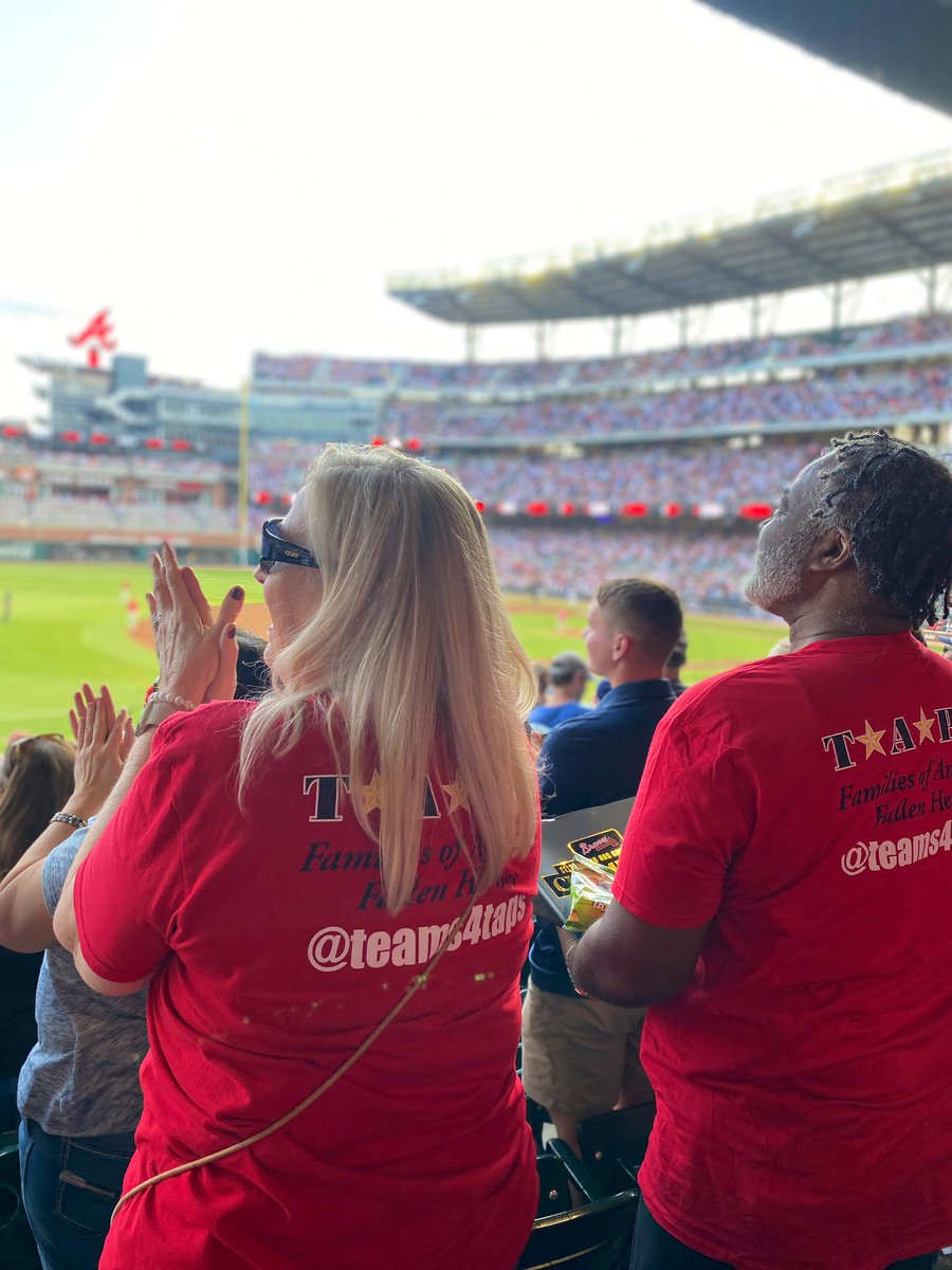 We are at Truist Park on a beautiful night for some @Braves baseball ⚾️ Thank you to the team for hosting us in the #CommunityClubhouse and for making it such a meaningful night for our @TAPSorg families 🇺🇸❤️