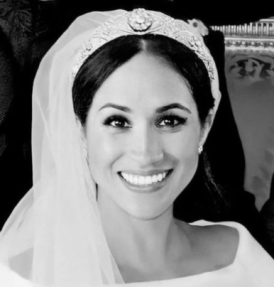 A continued timeline cleanse ❤️

Inspired by Harry’s black and white photography and my own love of B&W pictures: 

#PrincessMeghan
#DuchessofSussex